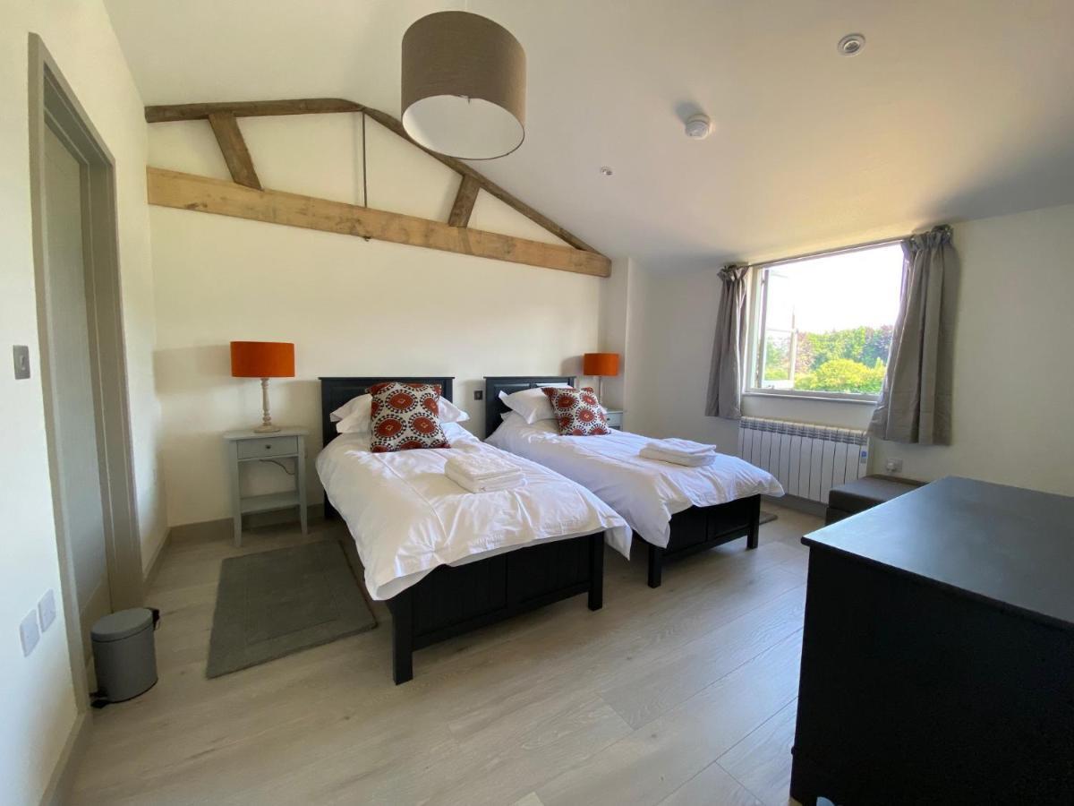 Glebe Barn, Little Glebe Farm Appartement Cheltenham Buitenkant foto