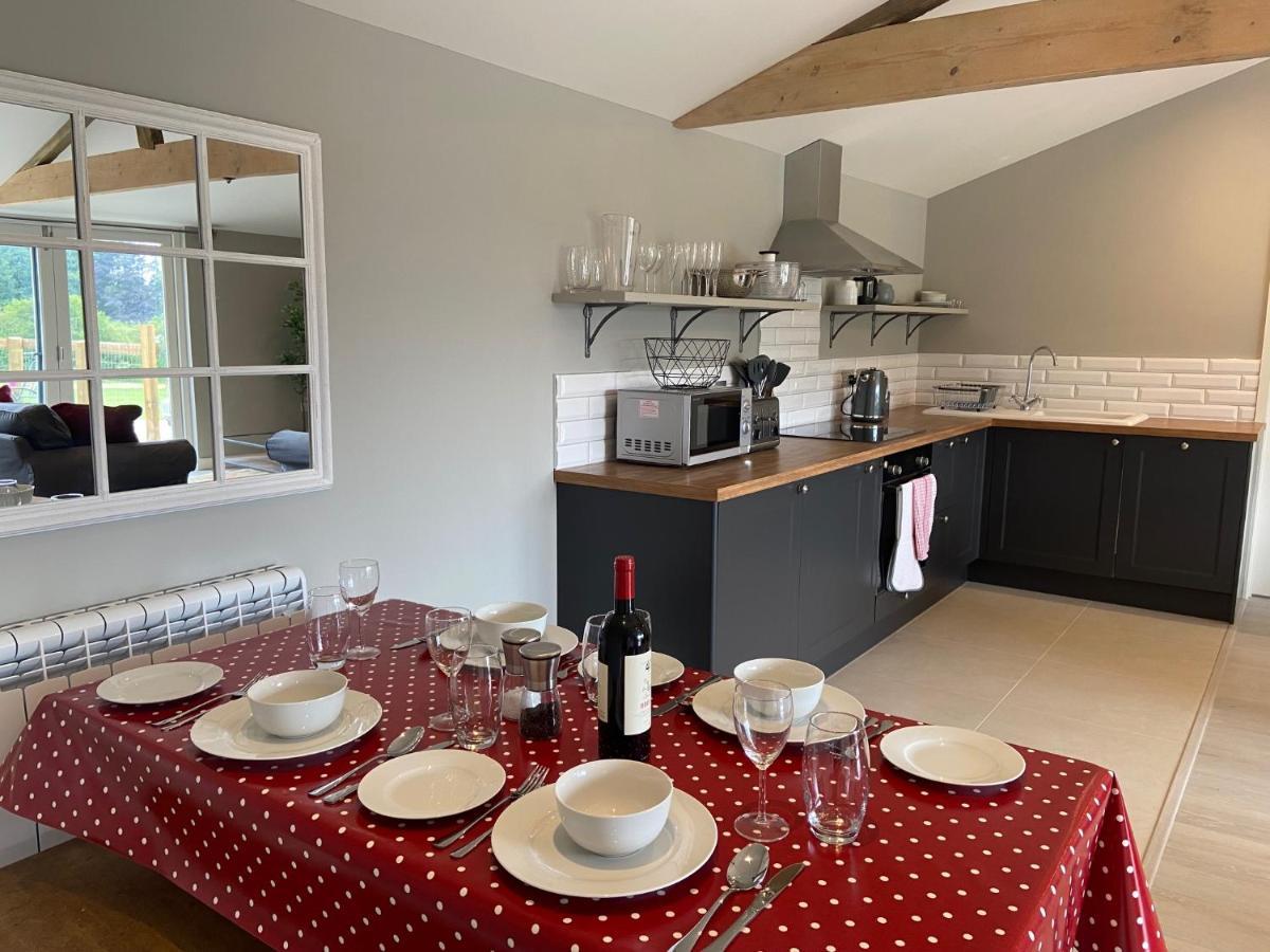 Glebe Barn, Little Glebe Farm Appartement Cheltenham Buitenkant foto